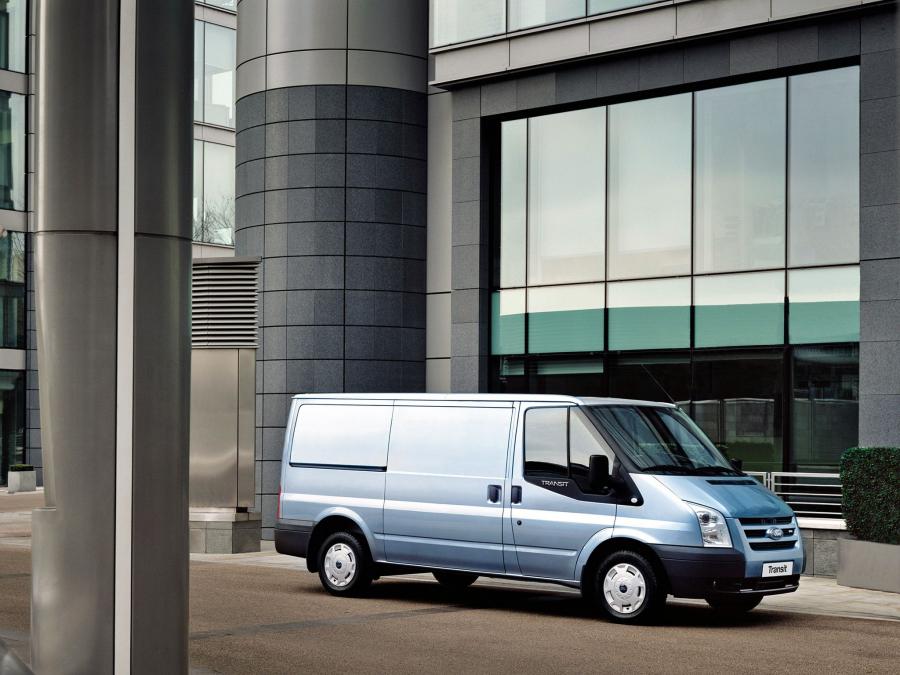  Ford Transit SWB Van 2006 года  (фото 20 из 27)
